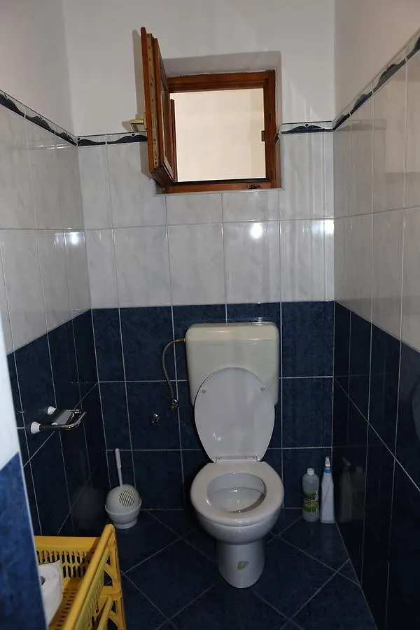 Apartment Zeljko 63 Pula Croatia